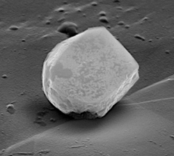 Electron microscope image of dust particles