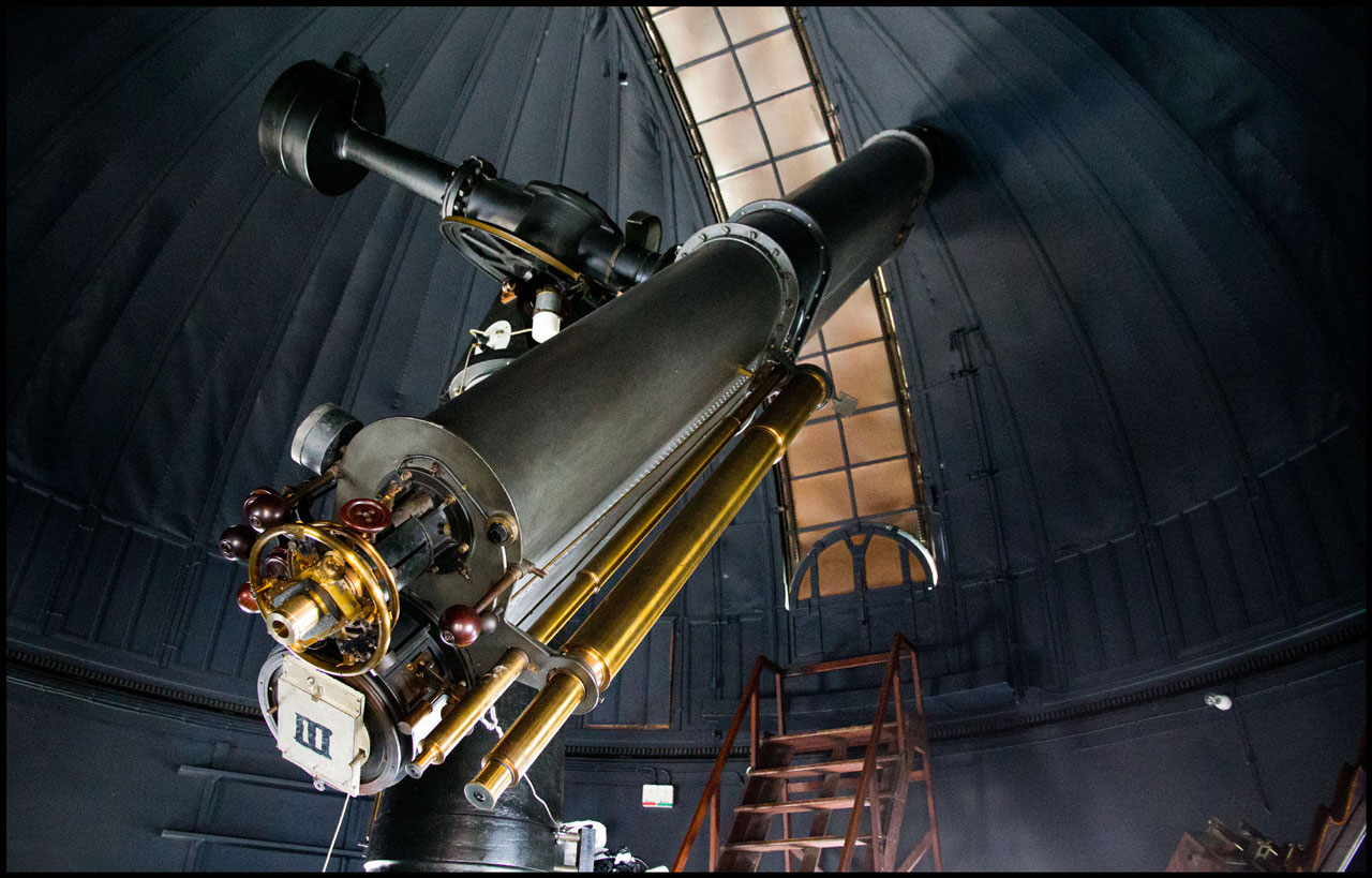 Astronomi-arkæologi – finder 120 år gamle observationer – Niels Institutet - Københavns Universitet