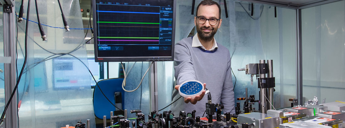 University of Copenhagen researchers have invented a “quantum drum” that can measure pressure, a gas leak, heat, magnetism and a host of other things with extreme precision. It can even scan the shape of a single virus. The invention has now been adapted to work at room temperature and may be finding its way into our phones.