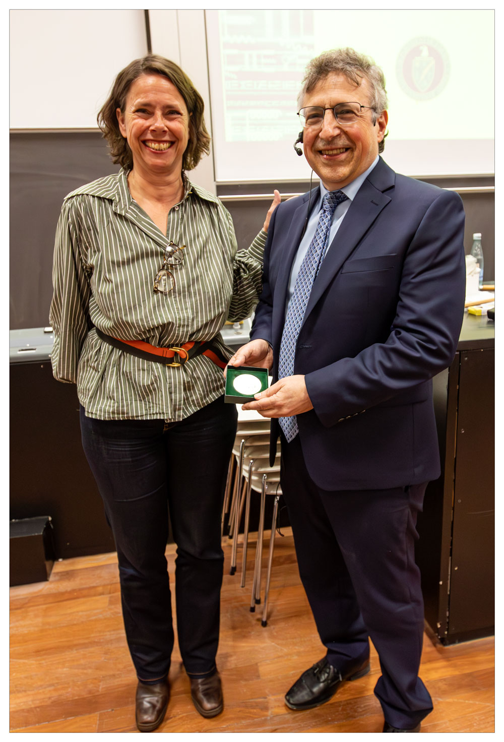 Lise Arleth, Dean of Research at University of Copenhagen and professor Zvi Bern at the Niels Bohr Institute.