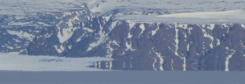 Renland mountain view with Fatamorgana effect in the lower part. Renland mountain view with Fatamorgana effect in the lower part.