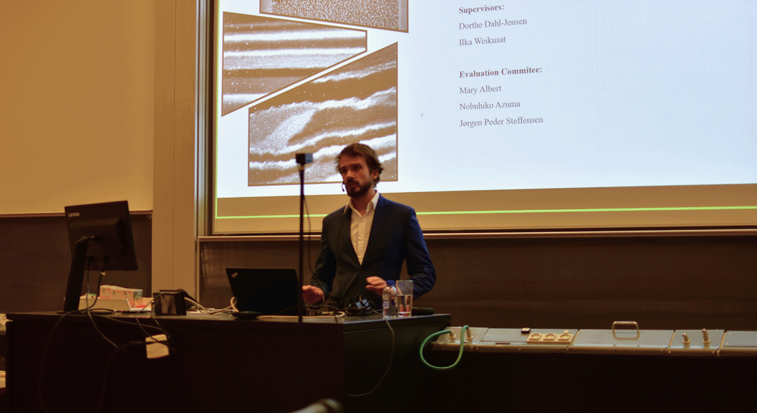 Julien Westhoff presenting his PhD defense on Zoom