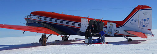 Polar 6 made three flights today and carried 7,5 tons out of camp - amazing plane and crew