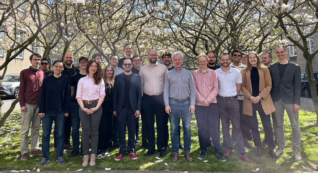 Quantop team outside the Niels Bohr Institute.