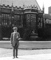 Niels Bohr in front of the University of Cambridge