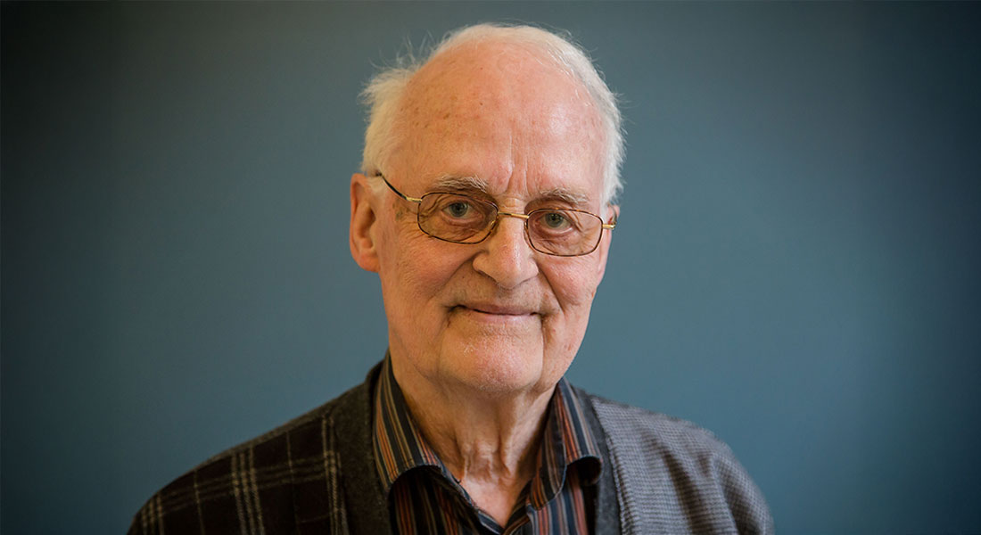 Erik Høg planlægger som 85 årig satellitopsendelse om 20 år