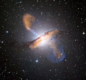 Galakse med sort hul i midten