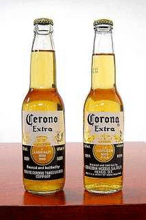 To meget ens øl. Dog med navnene Corona og Cerono